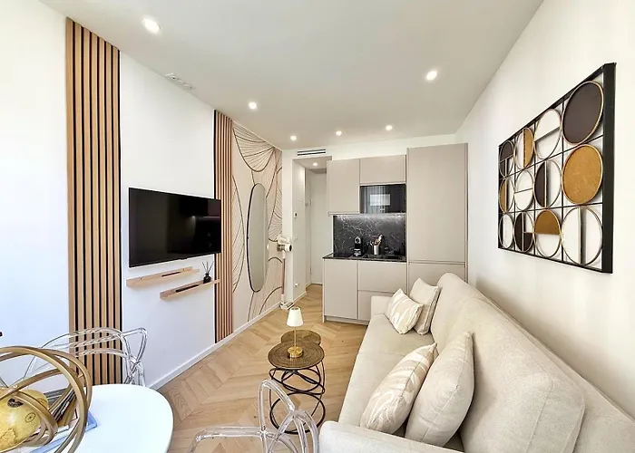 Sur La Promenade Des アパート ニース